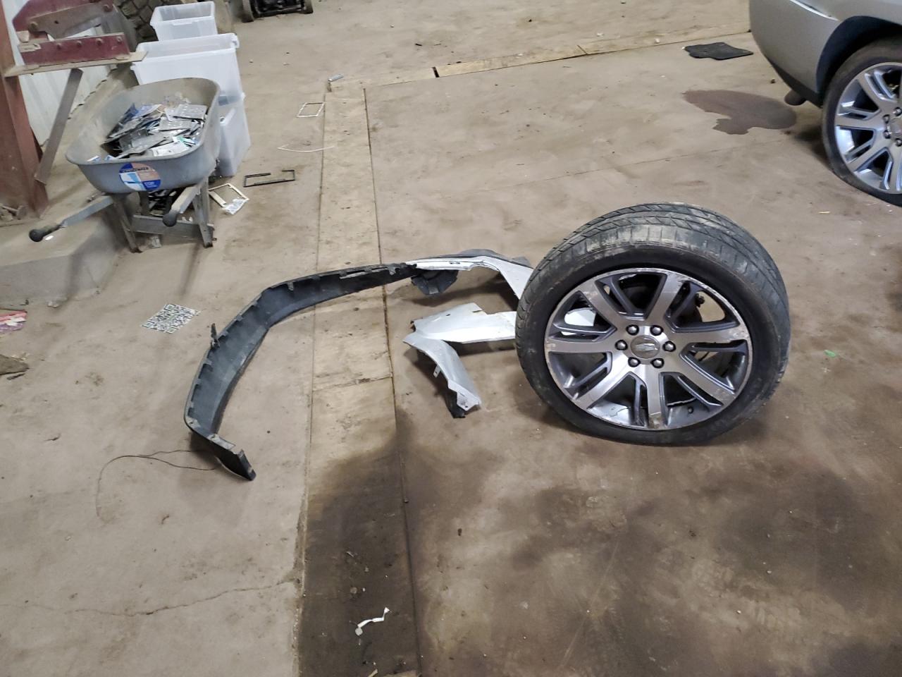 2016 Cadillac Escalade Luxury VIN: 1GYS4BKJ2GR480492 Lot: 84654325