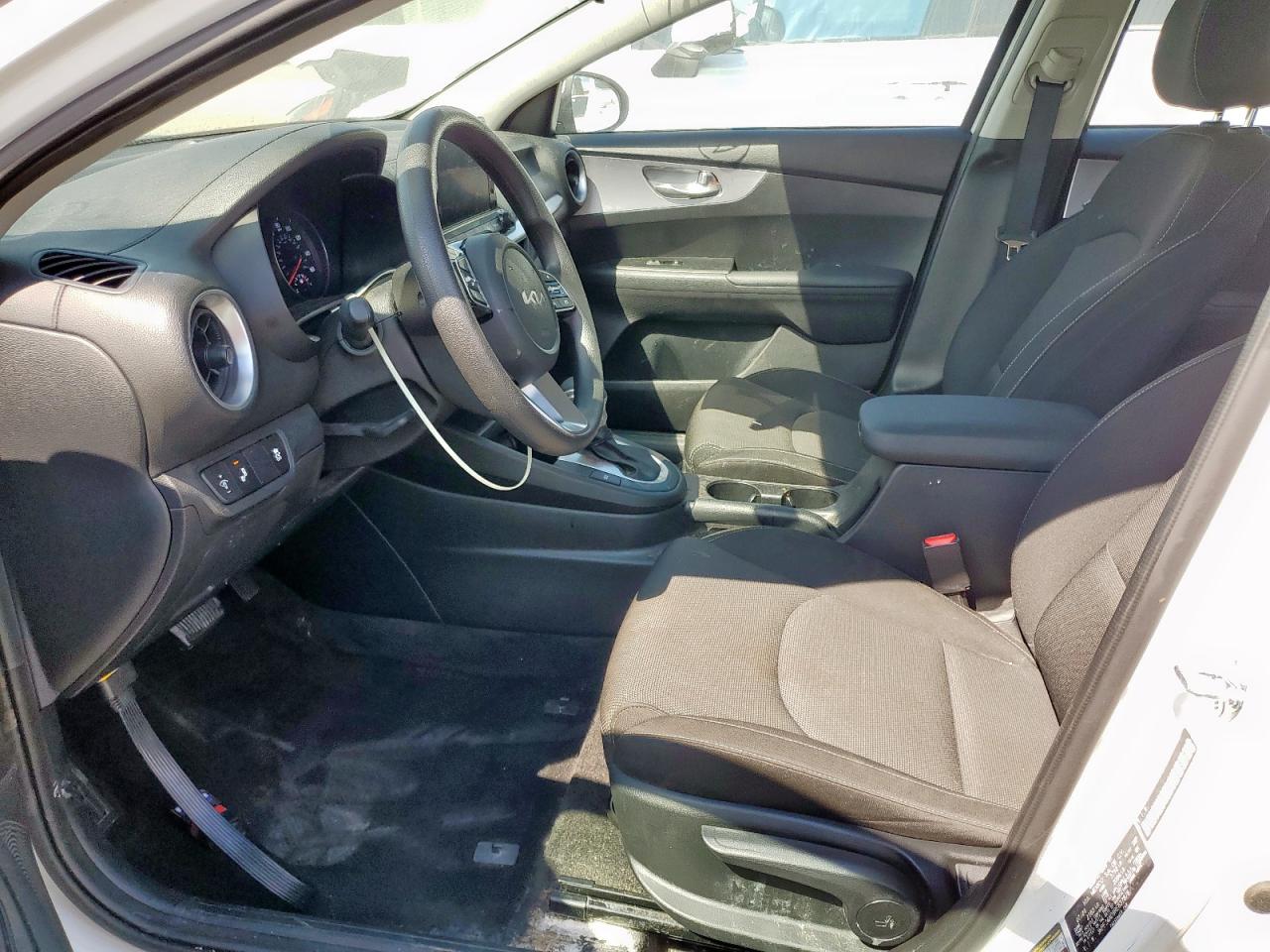 2024 Kia Forte Lx VIN: 3KPF24AD9RE837878 Lot: 81322685