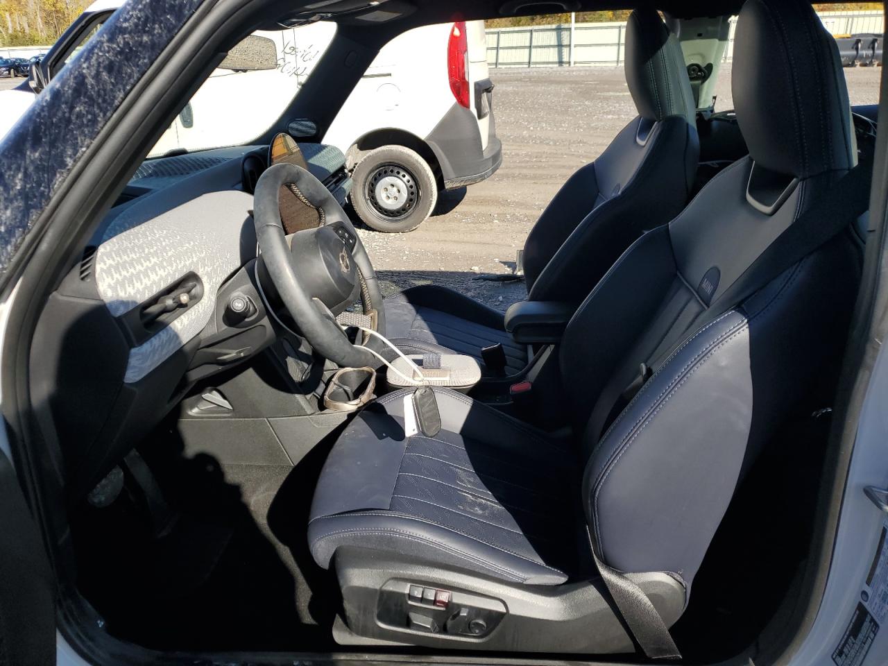 2025 Mini Cooper S VIN: WMW23GD06S2W15174 Lot: 85347835