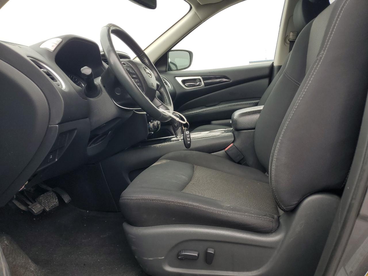 2018 Nissan Pathfinder S VIN: 5N1DR2MN8JC628912 Lot: 82449975