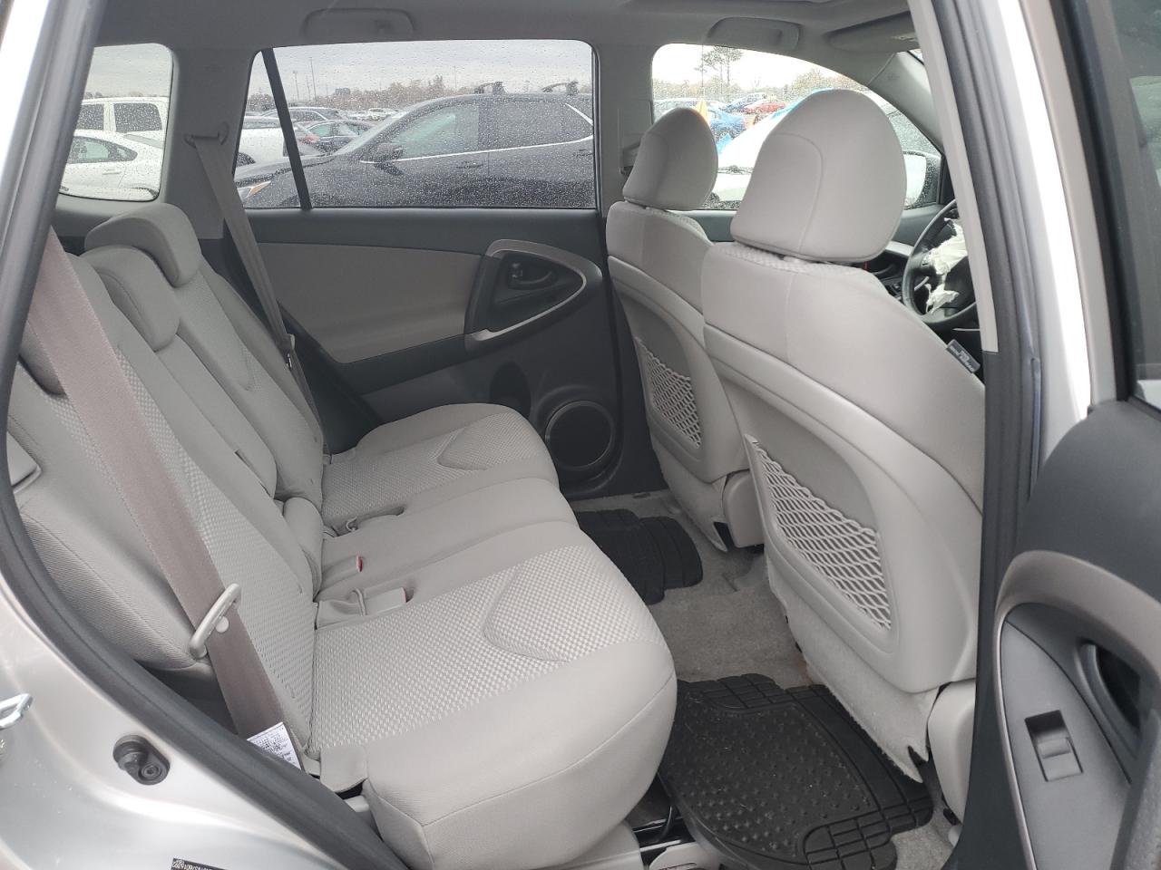 2007 Toyota Rav4 Limited VIN: JTMBK31V376016392 Lot: 90592635