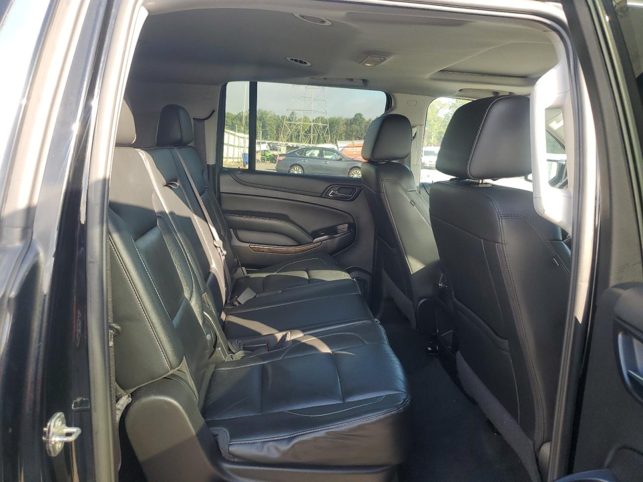 2020 Chevrolet Suburban K1500 Lt VIN: 1GNSKHKC7LR235057 Lot: 85655765