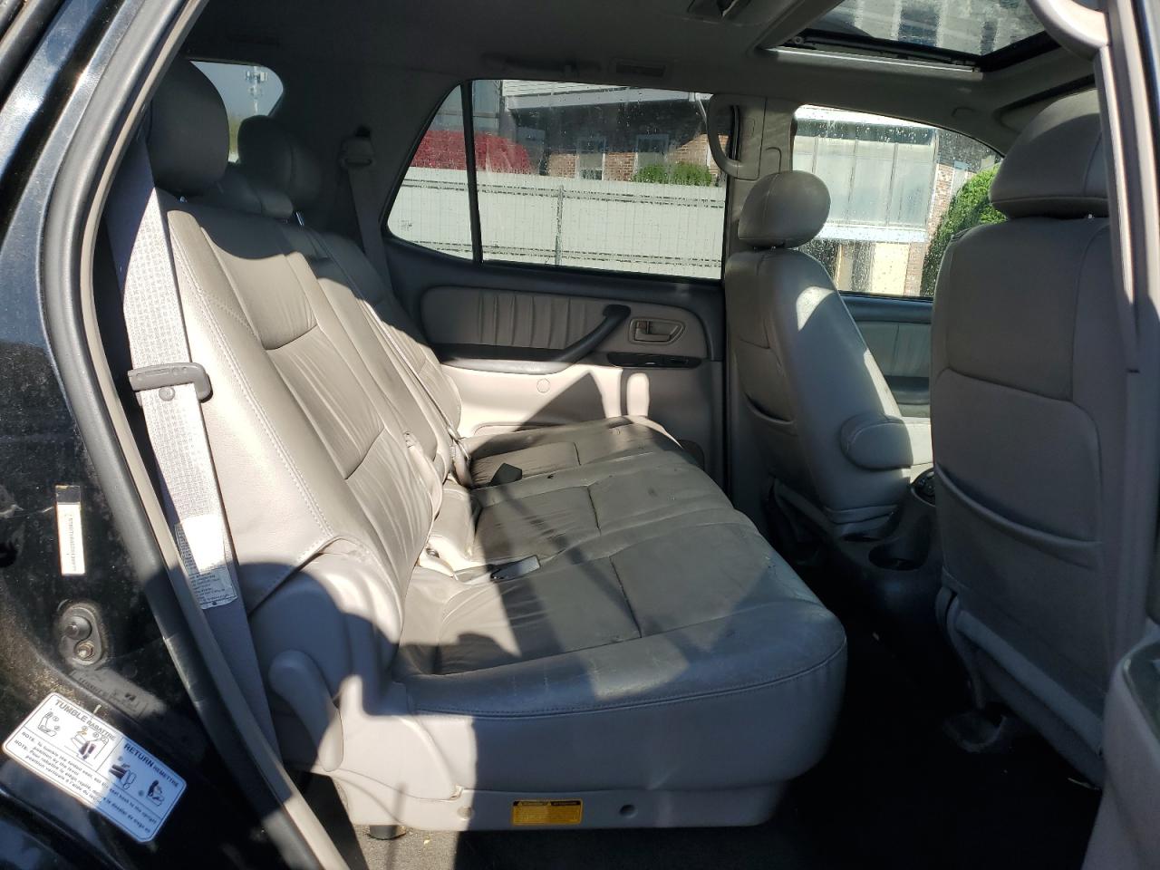 2003 Toyota Sequoia Limited VIN: 5TDBT48A53S138977 Lot: 89687695