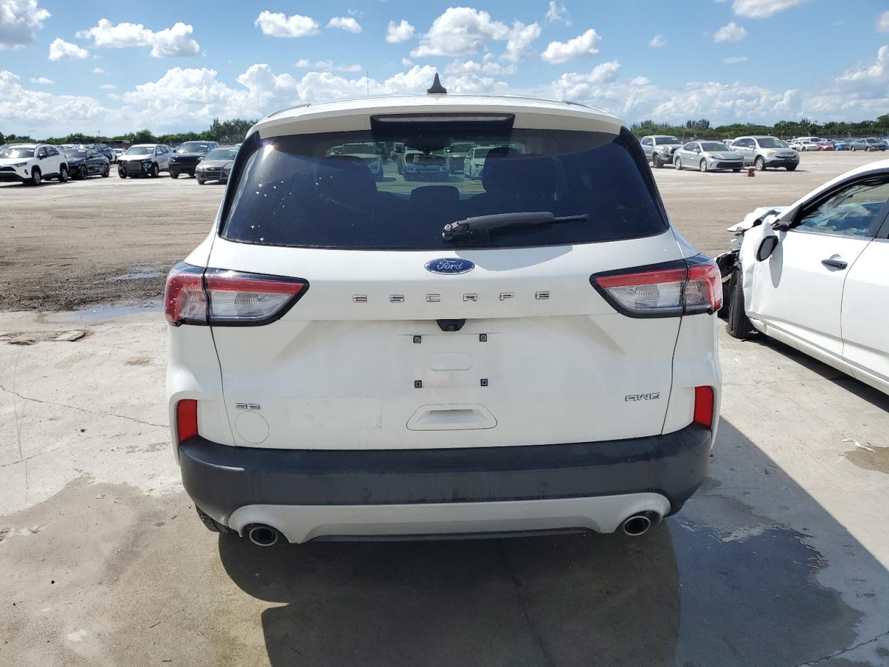 2022 Ford Escape Se VIN: 1FMCU9G67NUA61003 Lot: 83982595