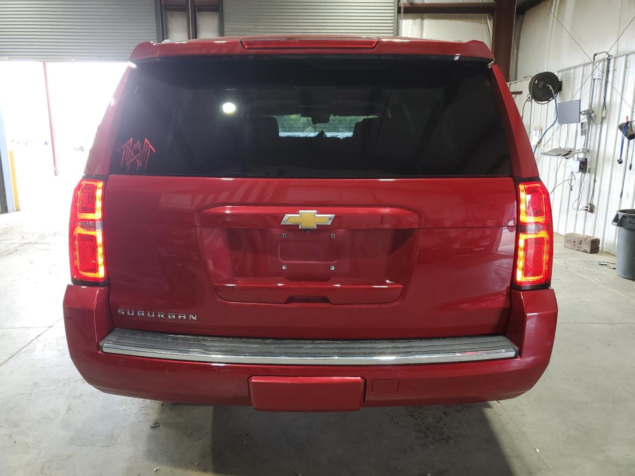 2015 Chevrolet Suburban K1500 Ltz VIN: 1GNSKKKCXFR611946 Lot: 81544205
