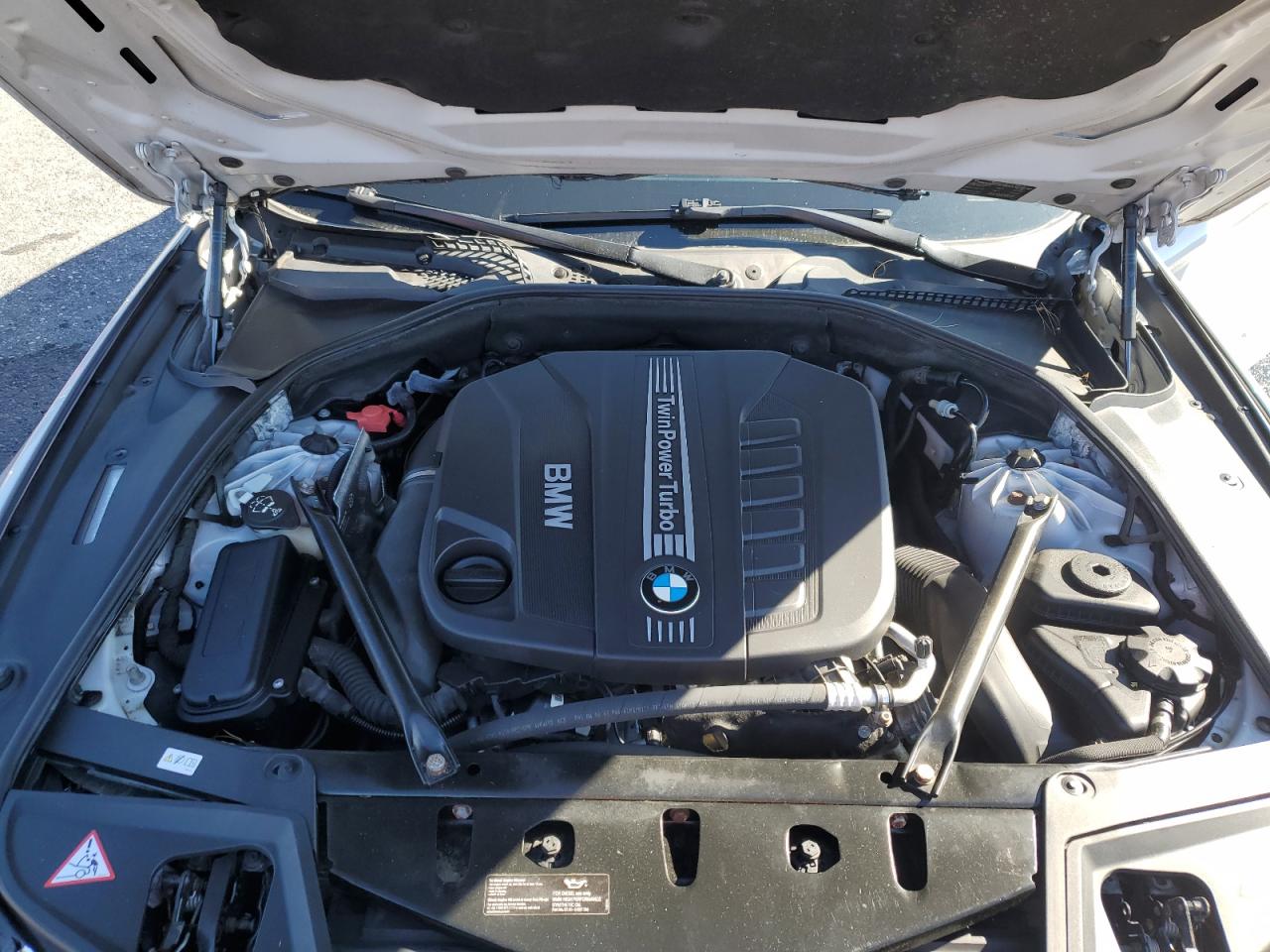 2014 BMW 535 D xDrive VIN: WBAFV3C51ED684770 Lot: 85706195