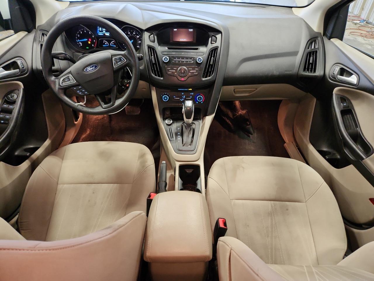 2015 Ford Focus Se VIN: 1FADP3K23FL317796 Lot: 86519705