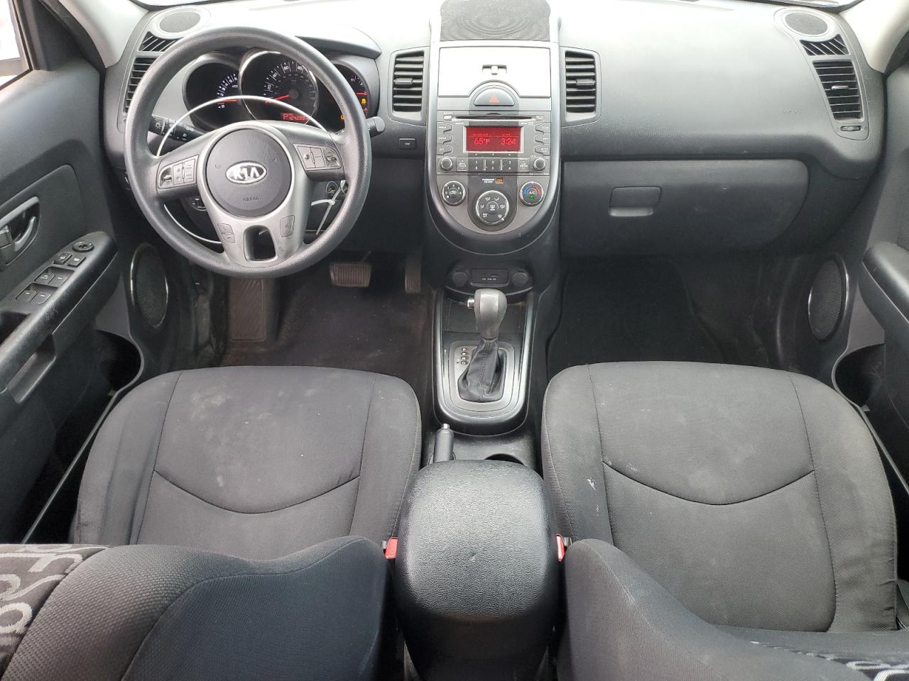 2011 Kia Soul + VIN: KNDJT2A24B7310413 Lot: 86266005