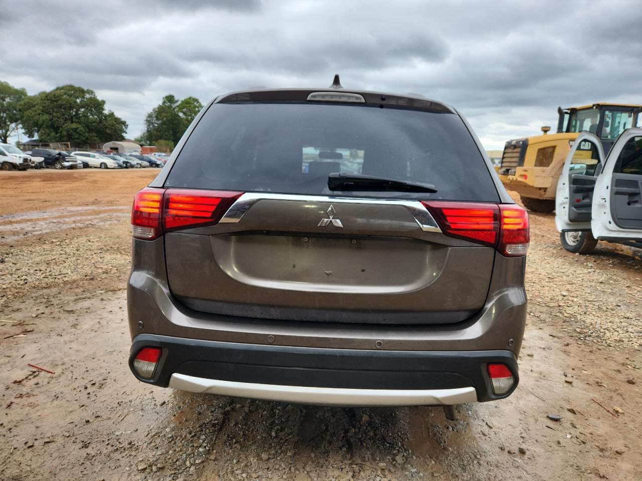 2017 Mitsubishi Outlander Es VIN: JA4AD2A33HZ005644 Lot: 89814565
