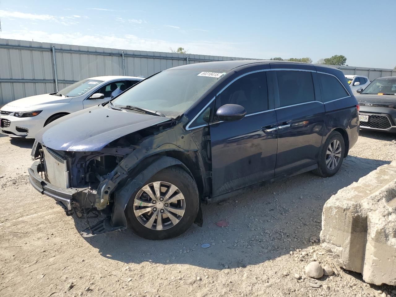 2016 Honda Odyssey Ex blue van gas 5FNRL5H48GB094868 photo #1