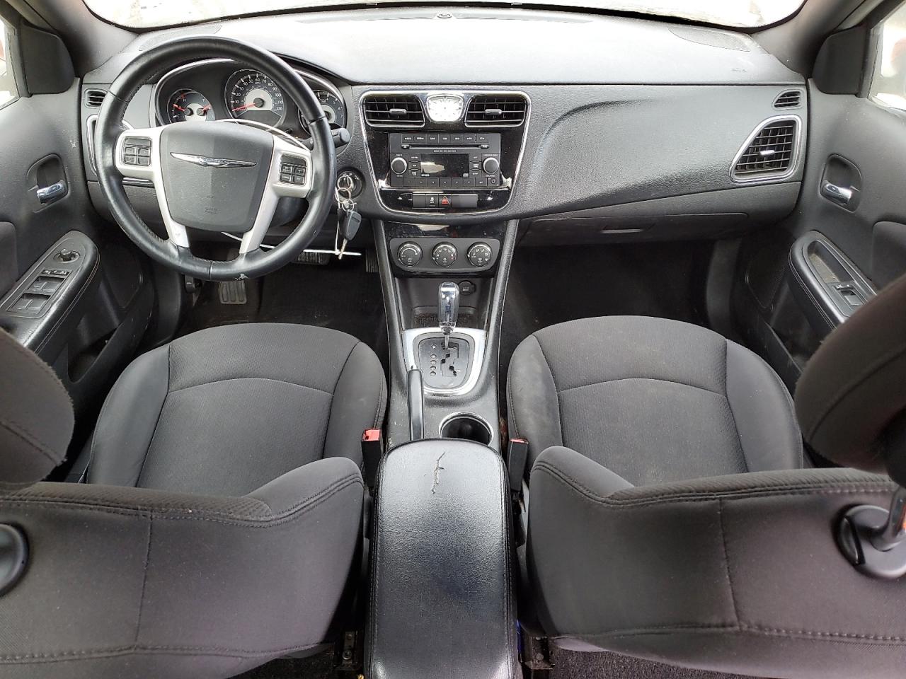 2012 Chrysler 200 Touring VIN: 1C3CCBBB0DN763616 Lot: 90401455