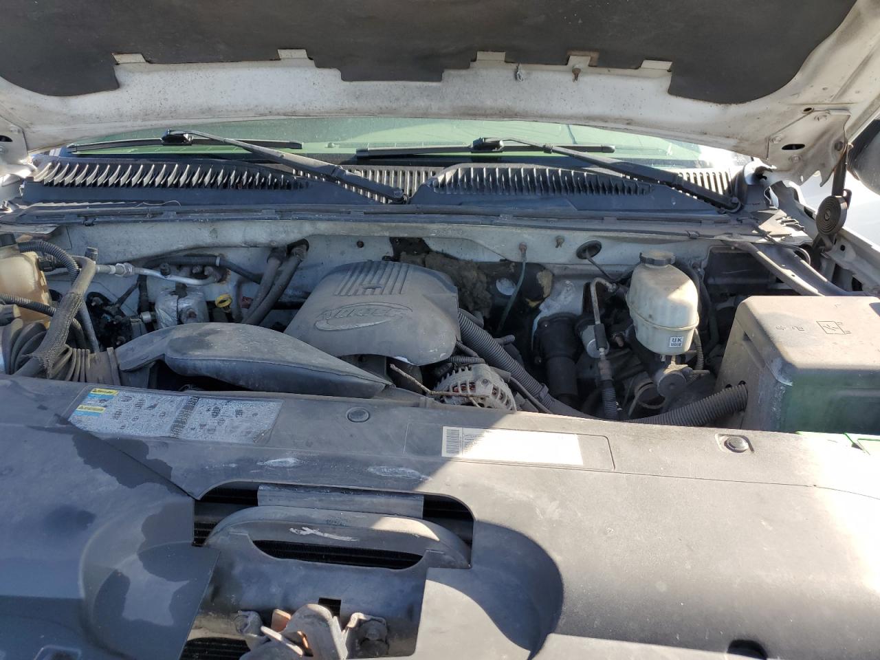 2003 Chevrolet Silverado C2500 Heavy Duty VIN: 1GCHC29U03E305016 Lot: 94433235