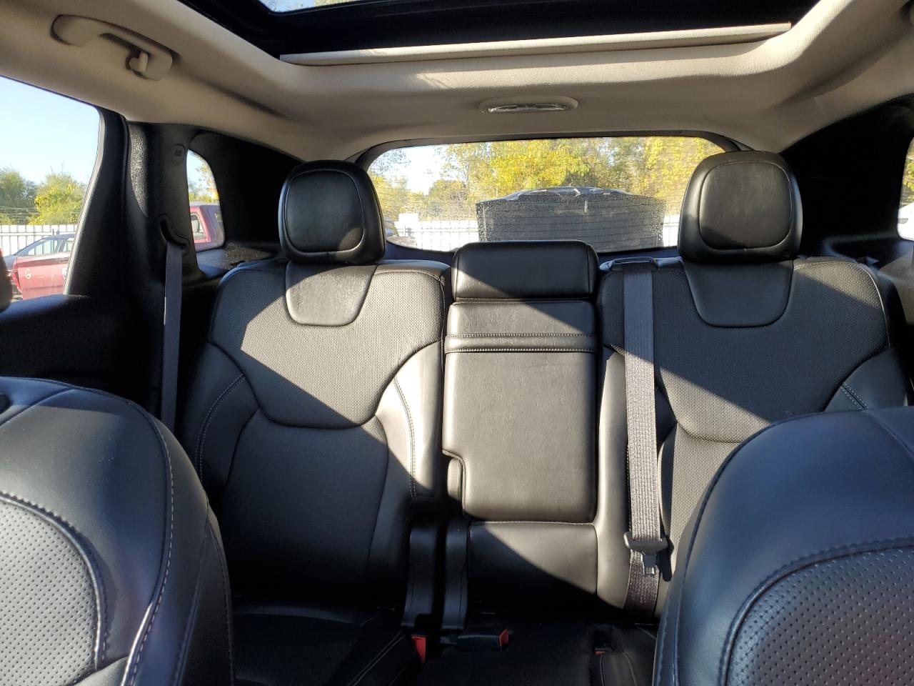 2018 Jeep Cherokee Limited VIN: 1C4PJMDX5JD593004 Lot: 85717995