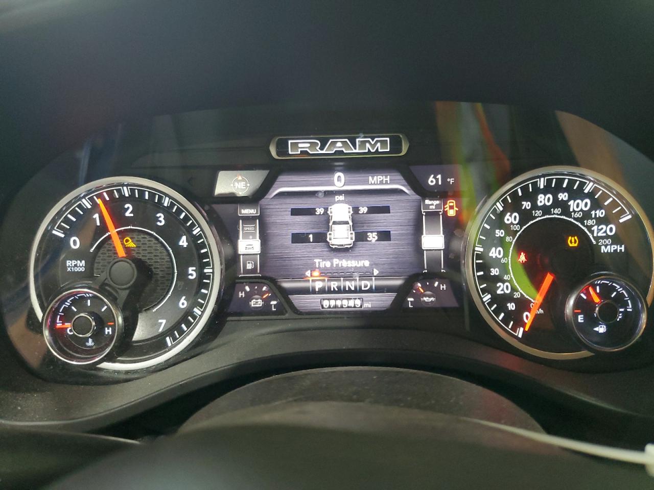 2020 Ram 1500 Big Horn/Lone Star VIN: 1C6RRFFG3LN231235 Lot: 82318405