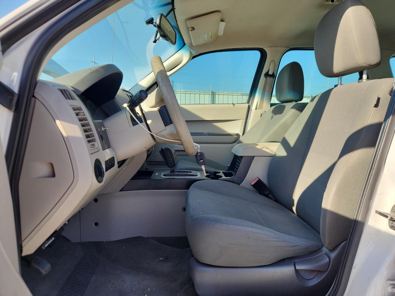 2011 Ford Escape Xls VIN: 1FMCU0C78BKC53886 Lot: 87394545