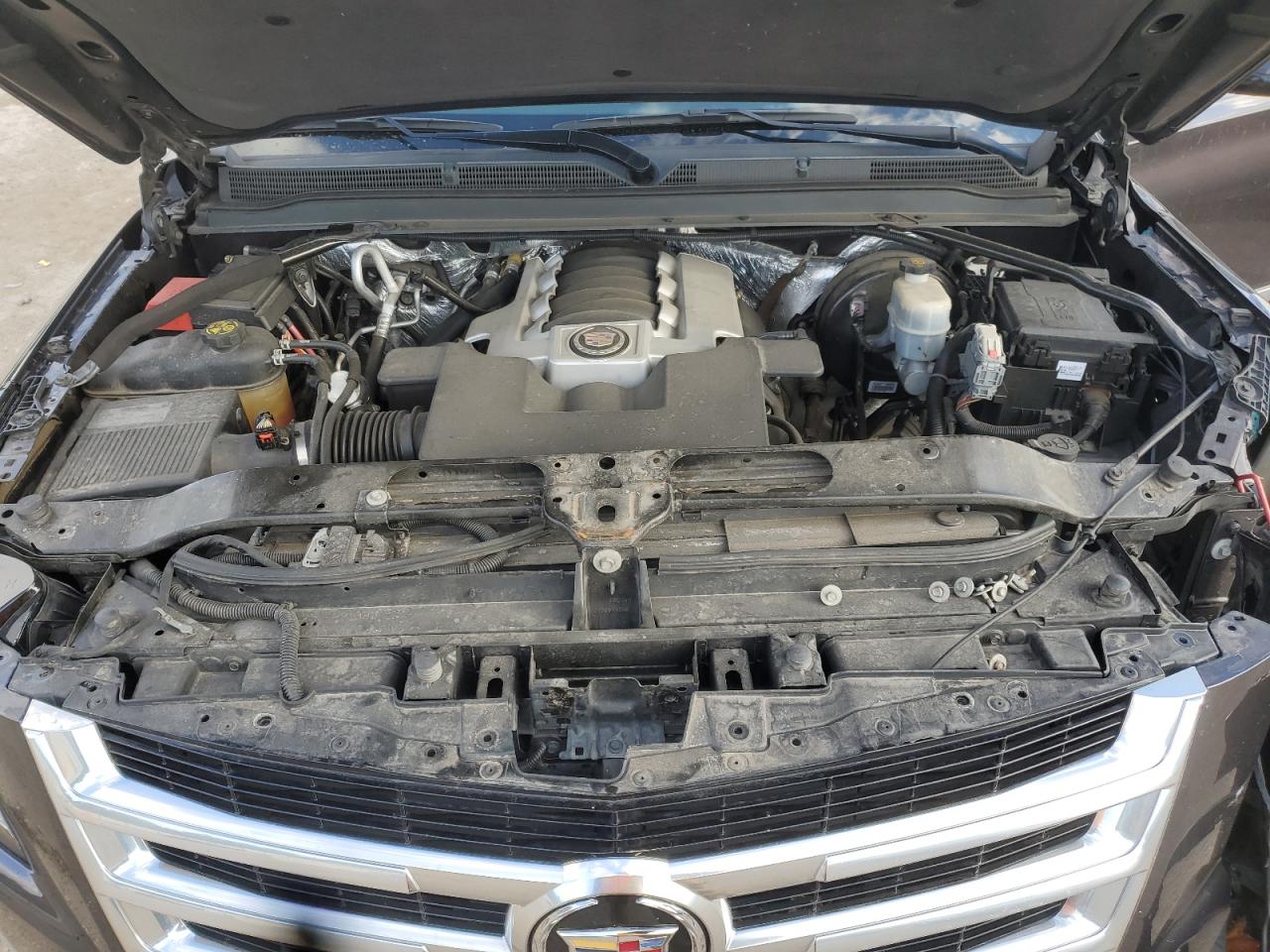 2015 Cadillac Escalade Luxury VIN: 1GYS4BKJ4FR195940 Lot: 85422455