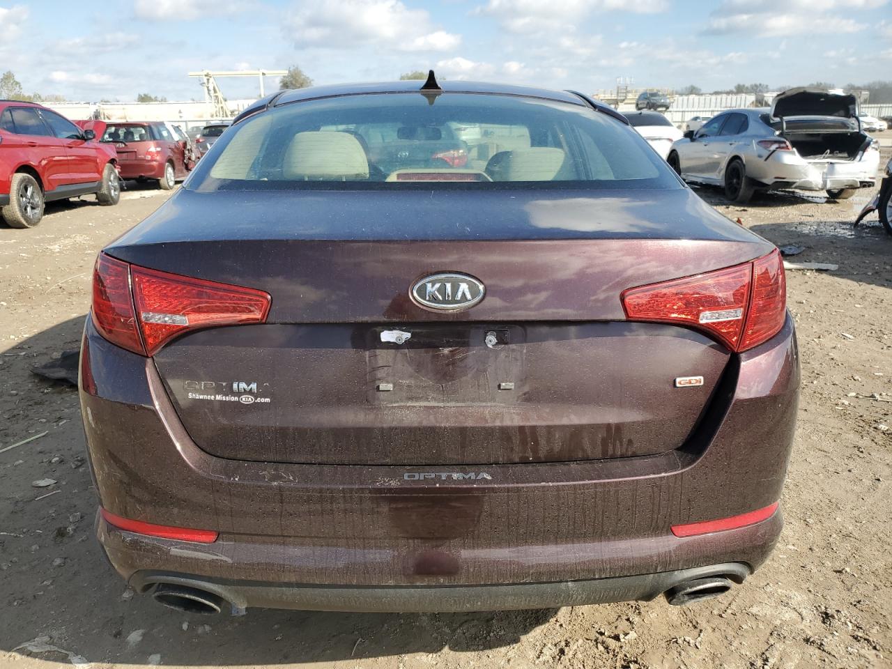 2011 Kia Optima Lx VIN: KNAGM4A76B5122404 Lot: 90575495