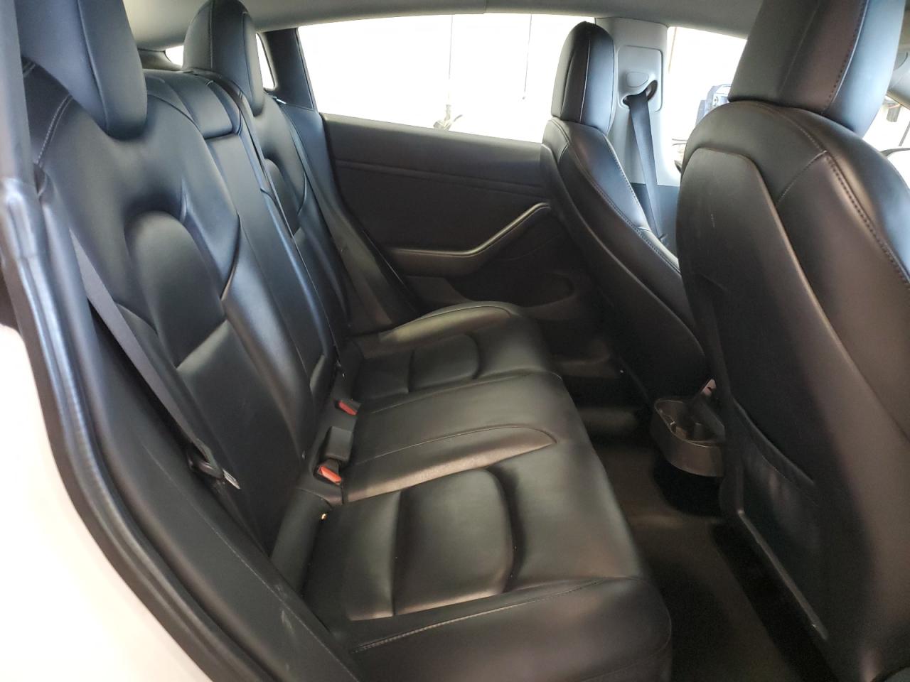 2021 Tesla Model 3 VIN: 5YJ3E1EA0MF085693 Lot: 85088015