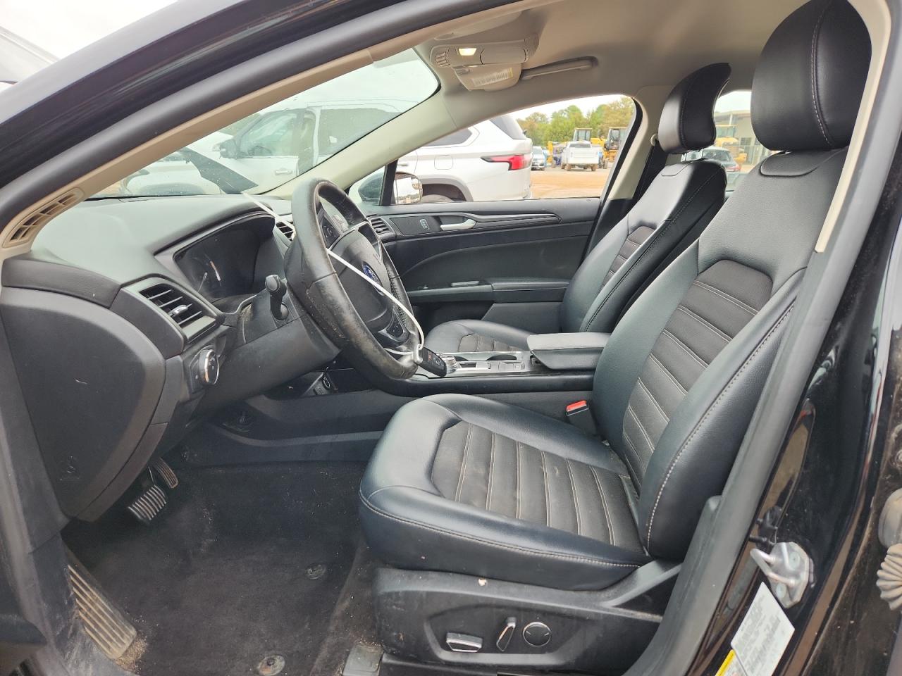 2018 Ford Fusion Se VIN: 3FA6P0H75JR164956 Lot: 90490255