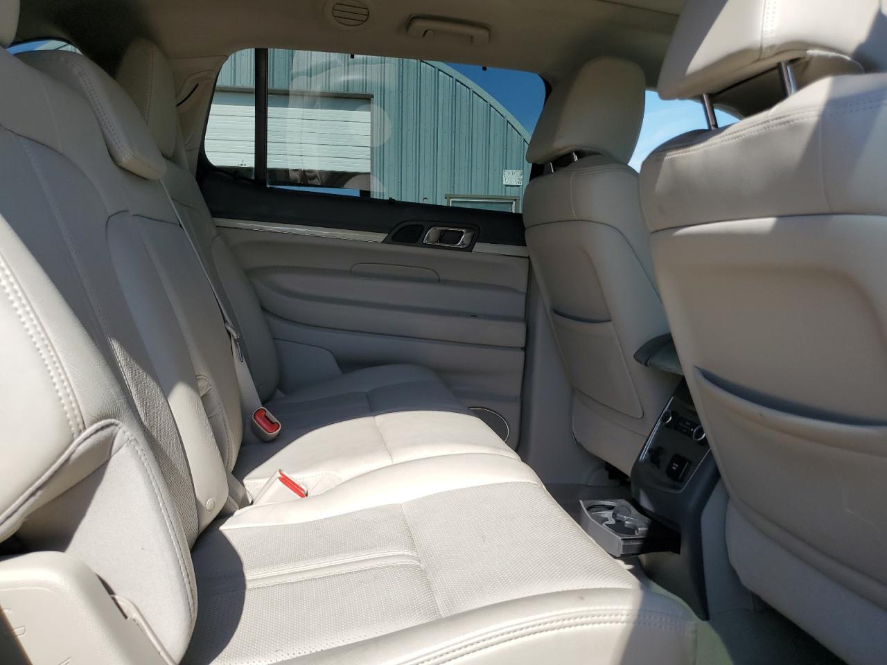 2010 Lincoln Mkt VIN: 2LMHJ5FR3ABJ12696 Lot: 85001075
