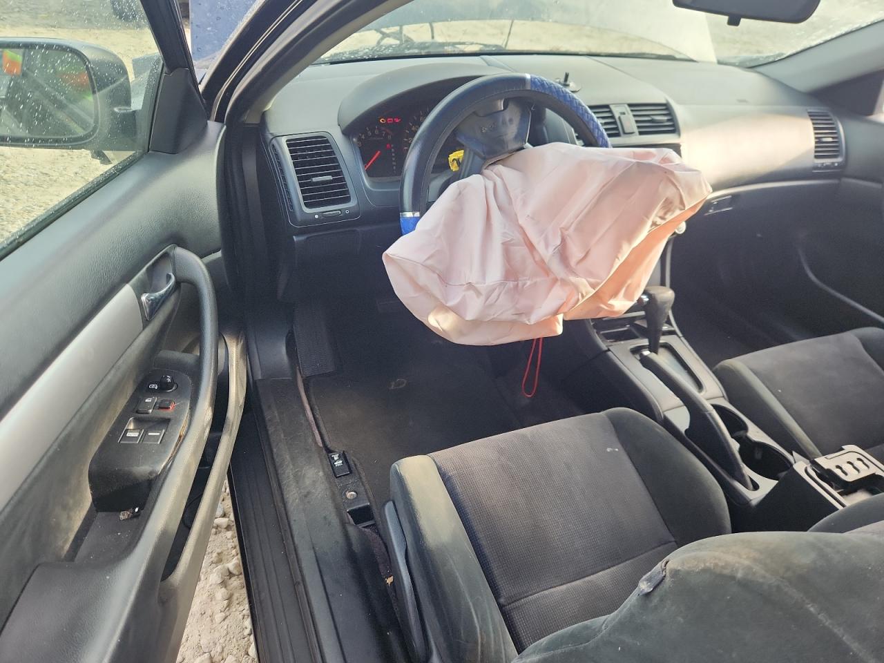 2005 Honda Accord Lx VIN: 1HGCM72535A021382 Lot: 82327155