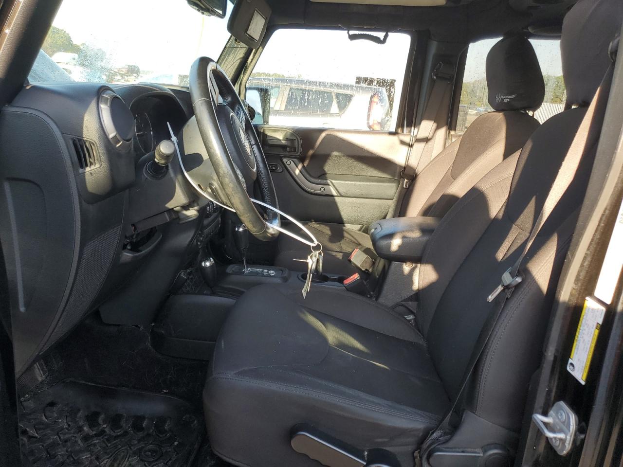 2014 Jeep Wrangler Unlimited Sport VIN: 1C4BJWDG8EL309785 Lot: 85124085