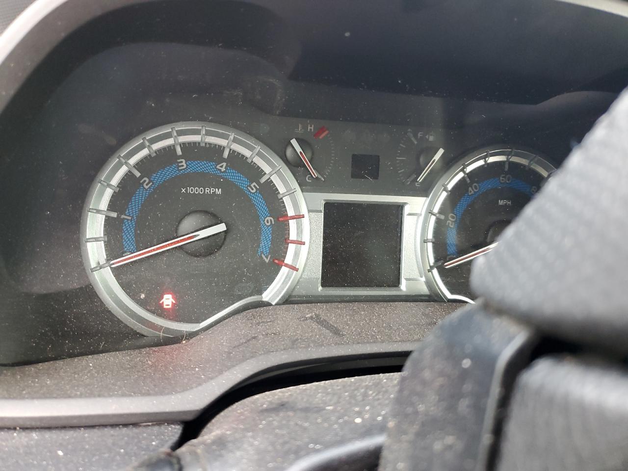 2015 Toyota 4Runner Sr5/Sr5 Premium VIN: JTEBU5JR2F5272032 Lot: 82373555