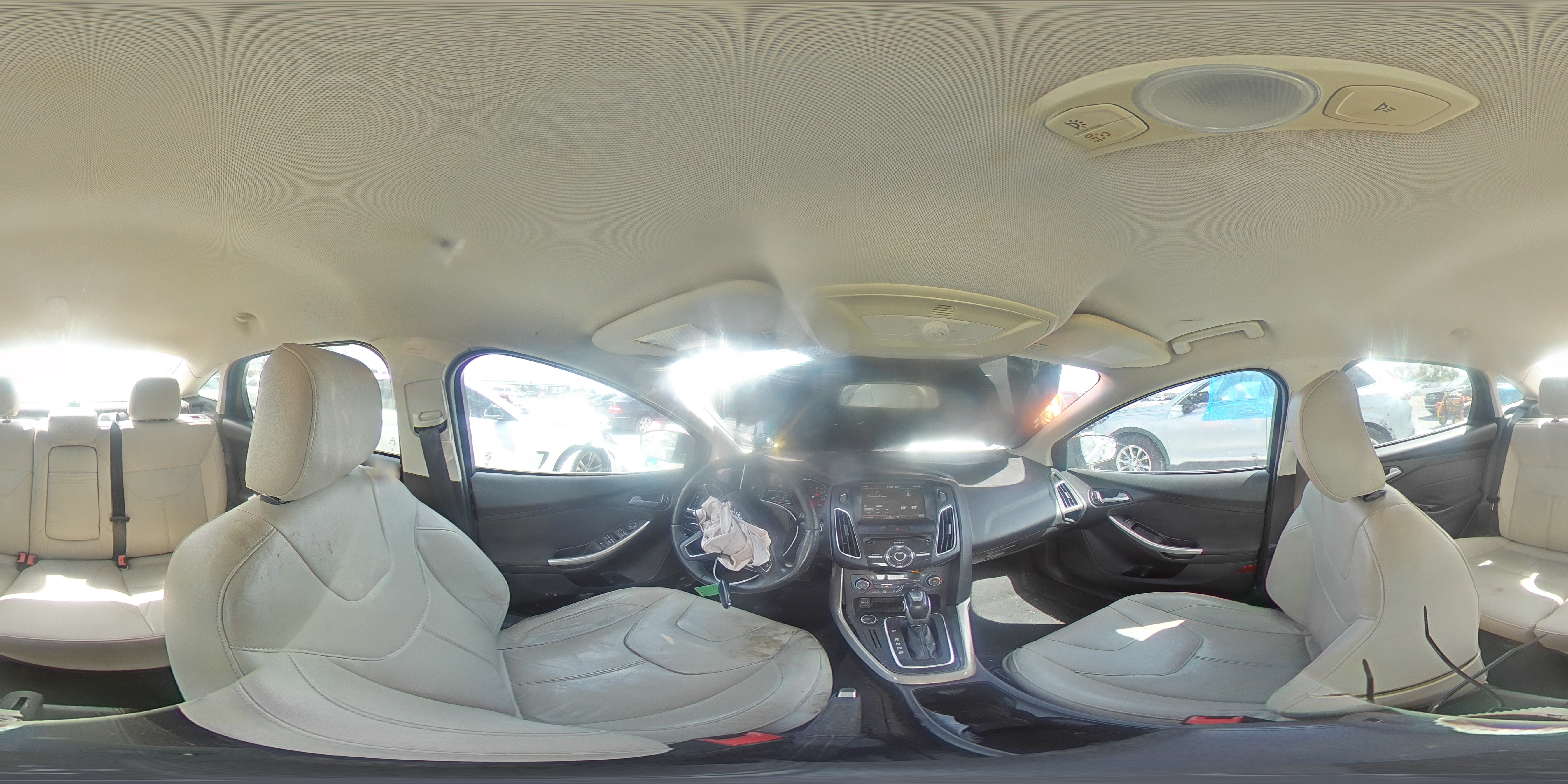 2015 Ford Focus Titanium VIN: 1FADP3J27FL322047 Lot: 82182475