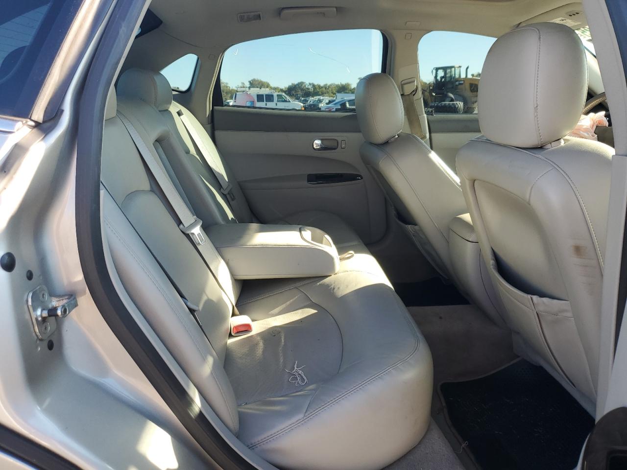 2008 Buick Lacrosse Super Series VIN: 2G4WN58C681157731 Lot: 82601335