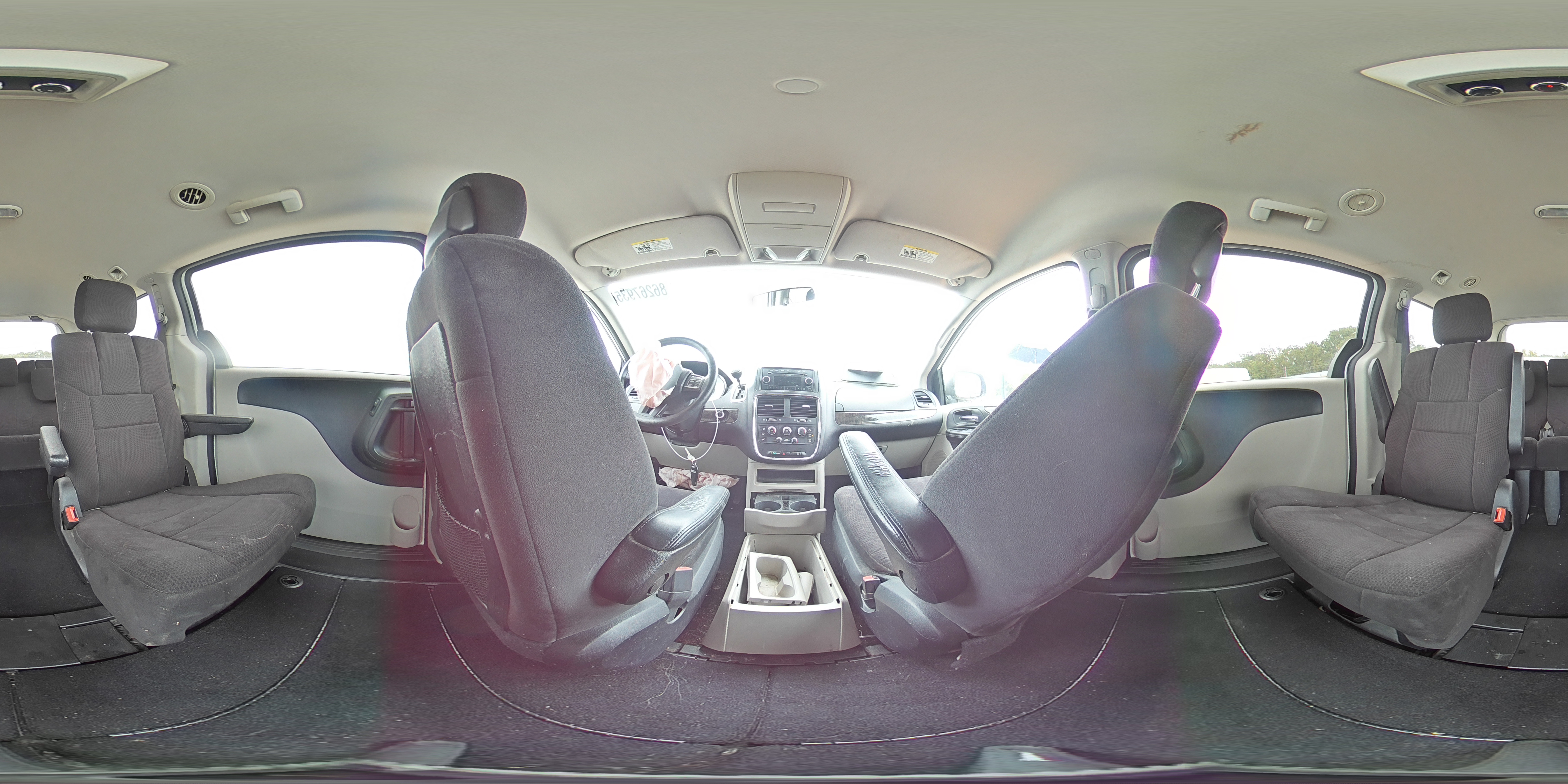 2011 Dodge Grand Caravan Express VIN: 2D4RN4DG3BR737275 Lot: 86267935