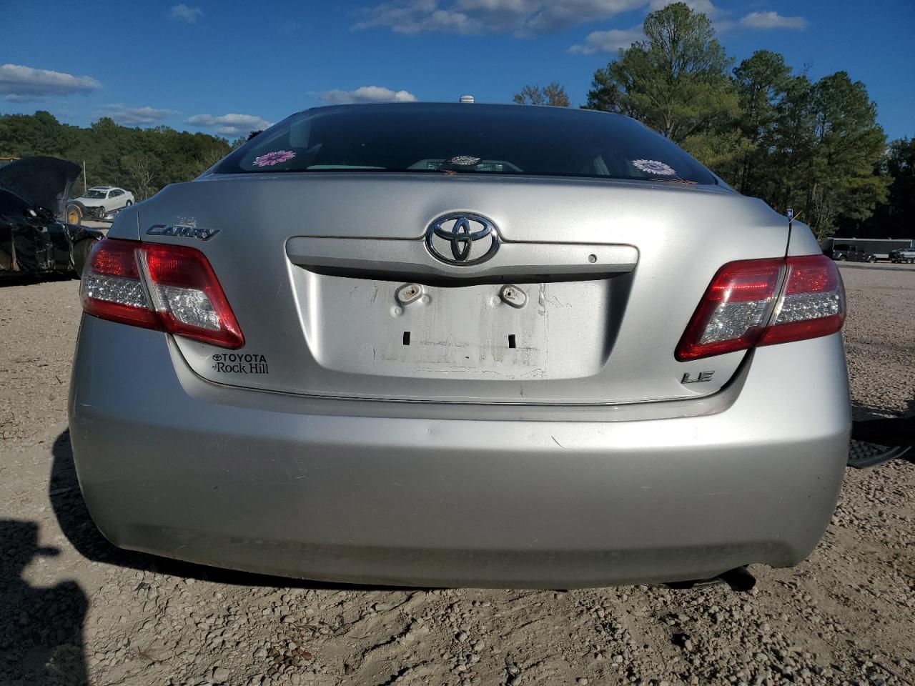 2010 Toyota Camry Base VIN: 4T1BF3EK4AU052837 Lot: 85325885