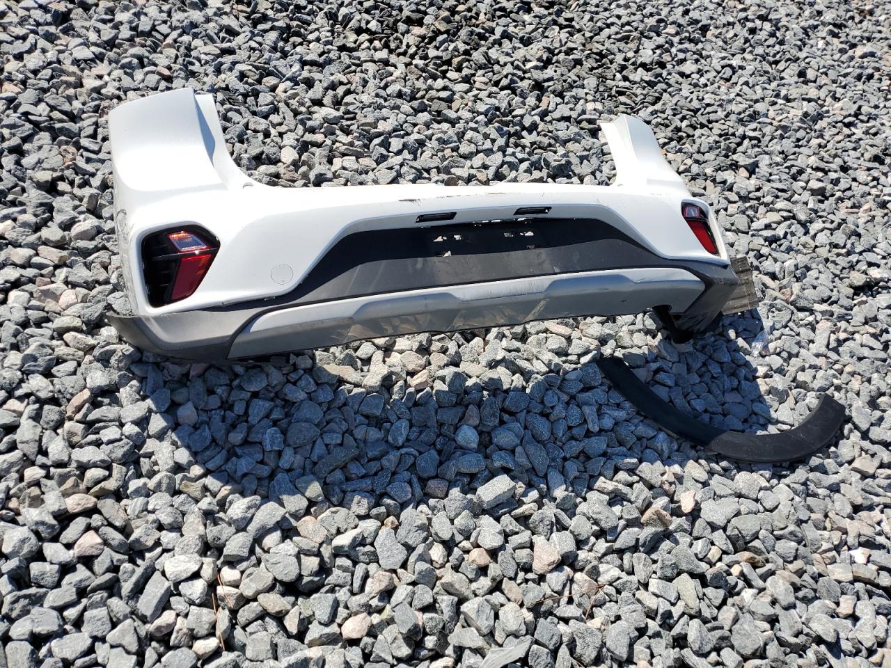 2022 Kia Niro Ex VIN: KNDCD3LD9N5490871 Lot: 90708165