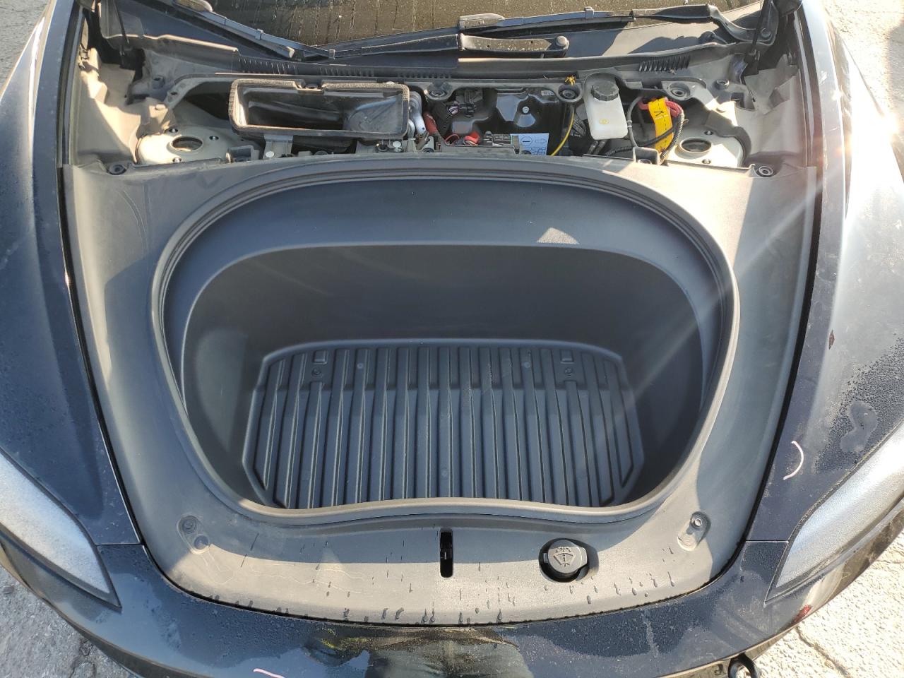 2024 Tesla Model 3 VIN: 5YJ3E1EAXRF871055 Lot: 85954065