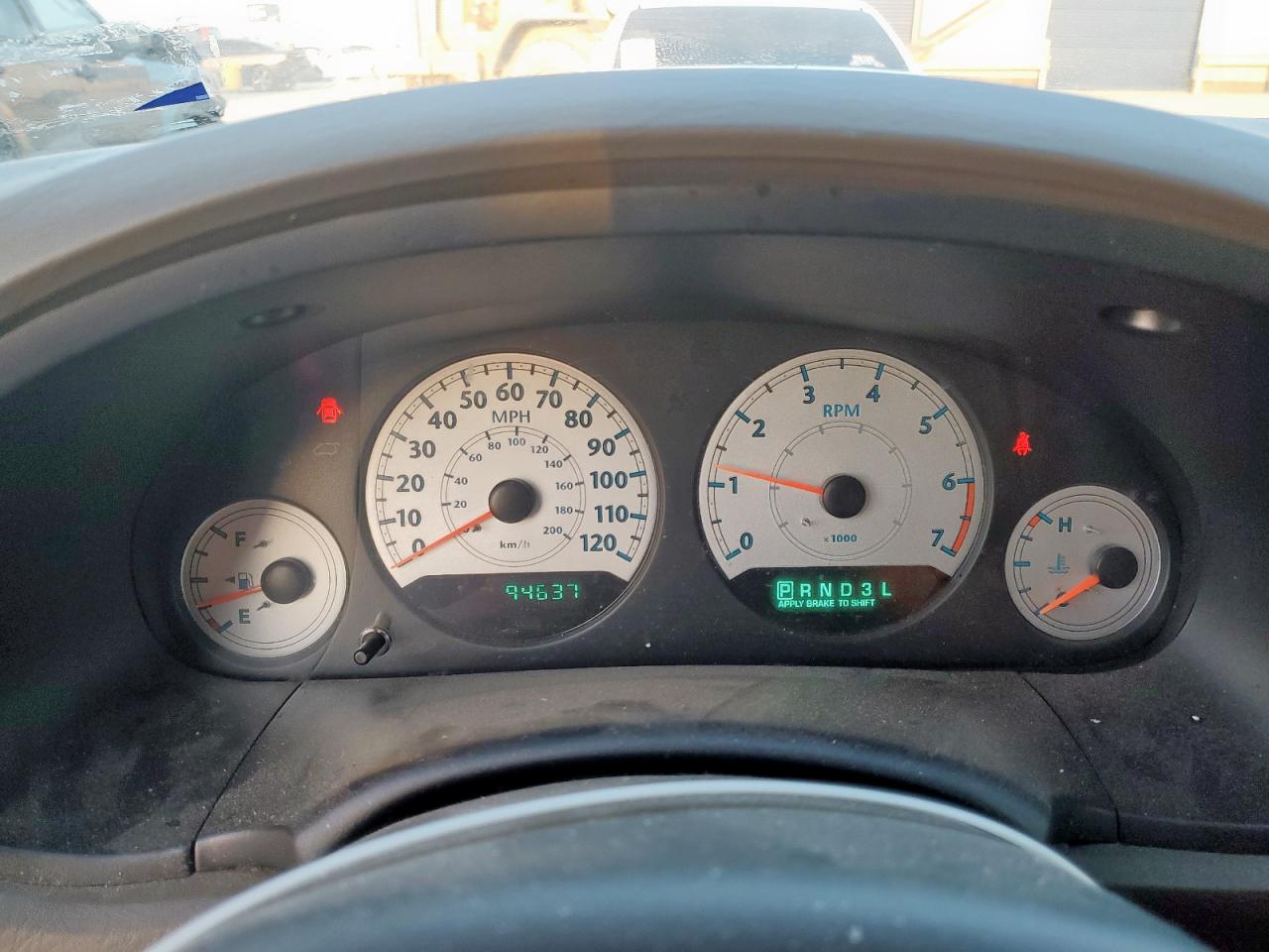 2005 Chrysler Town & Country Lx VIN: 2C8GP44R35R126519 Lot: 84928545