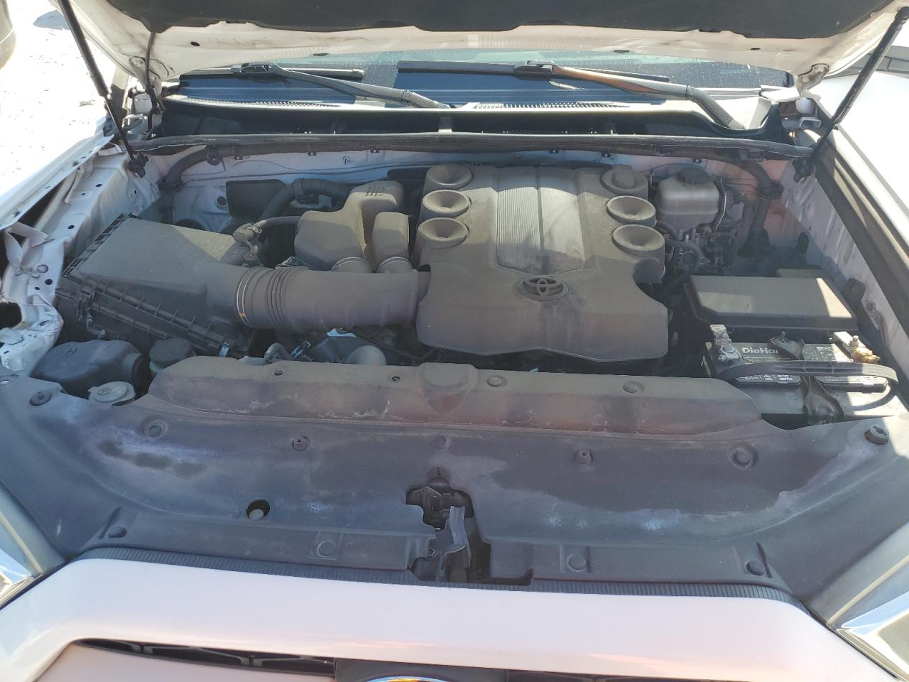 2015 Toyota 4Runner Sr5/Sr5 Premium VIN: JTEBU5JR2F5248927 Lot: 82415705