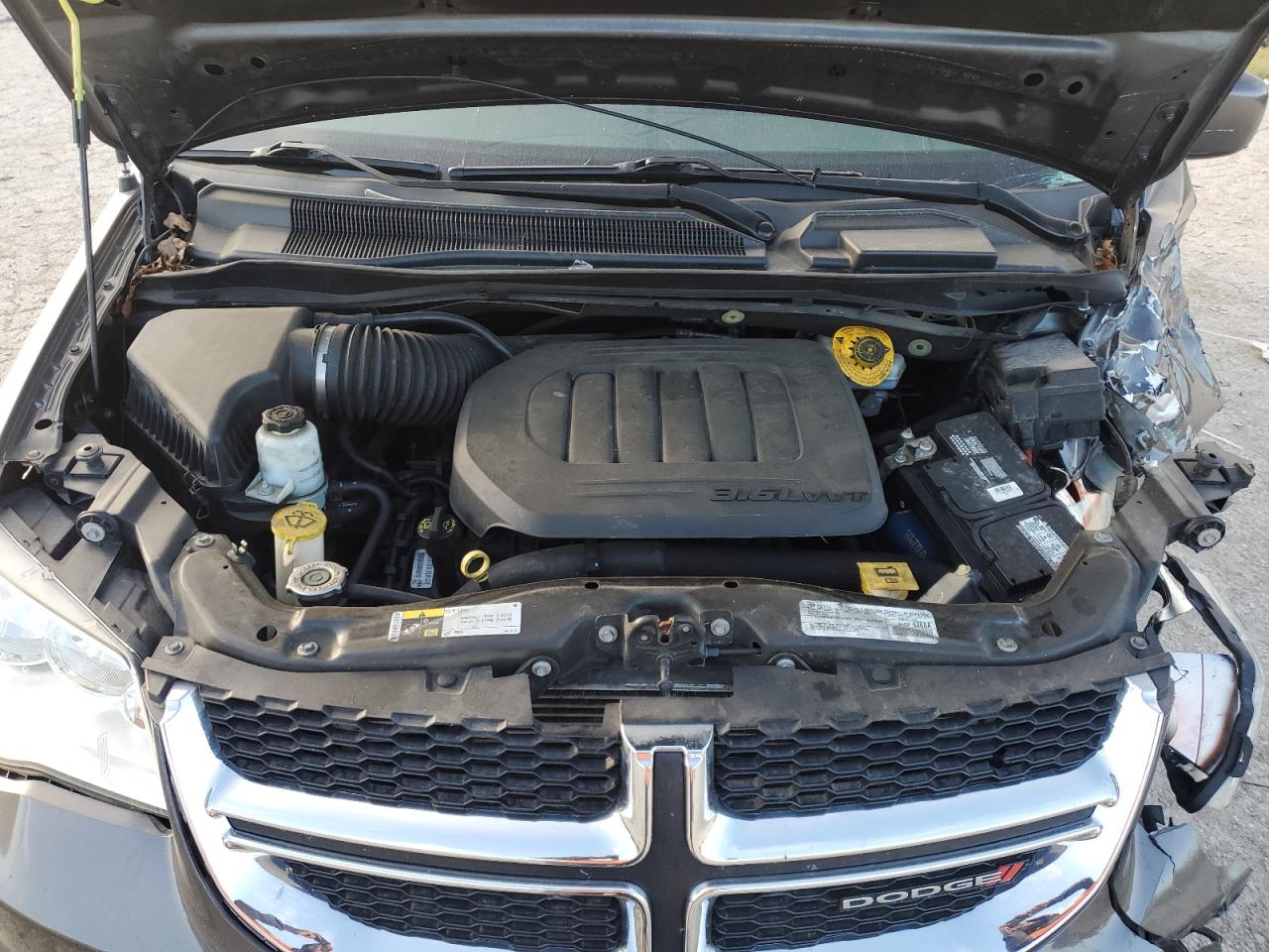 2019 Dodge Grand Caravan Sxt VIN: 2C4RDGCG4KR647877 Lot: 82220225