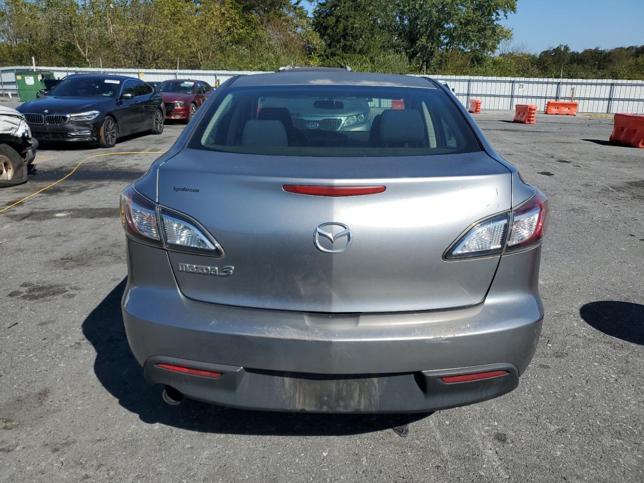 2010 Mazda 3 I VIN: JM1BL1SG6A1231710 Lot: 81894275