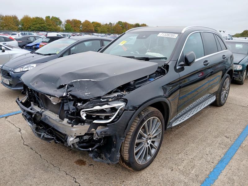 MERCEDES BENZ GLC 2021