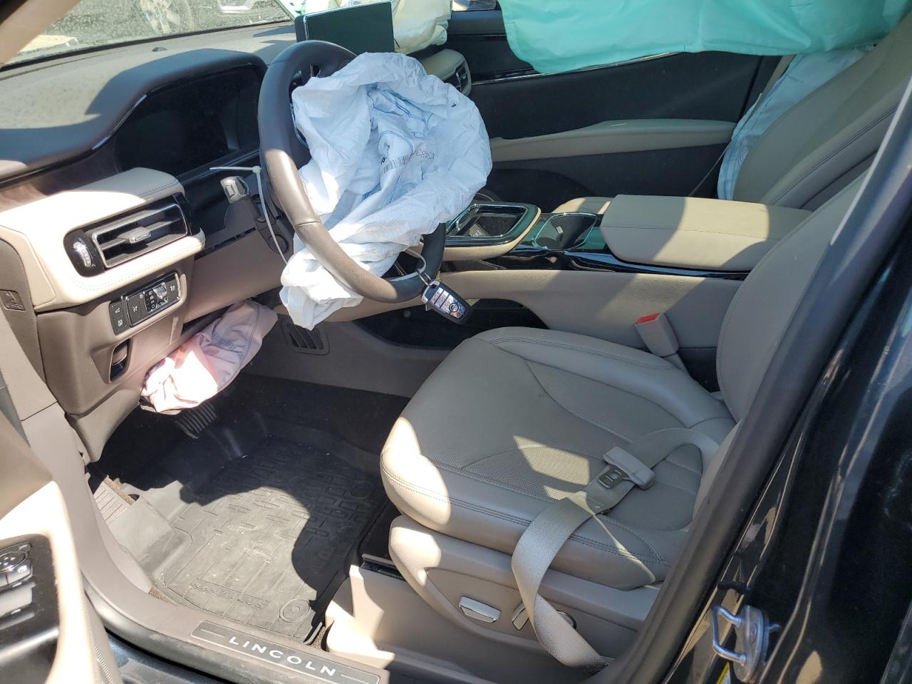 2022 Lincoln Nautilus Reserve VIN: 2LMPJ6K97NBL23137 Lot: 84470015