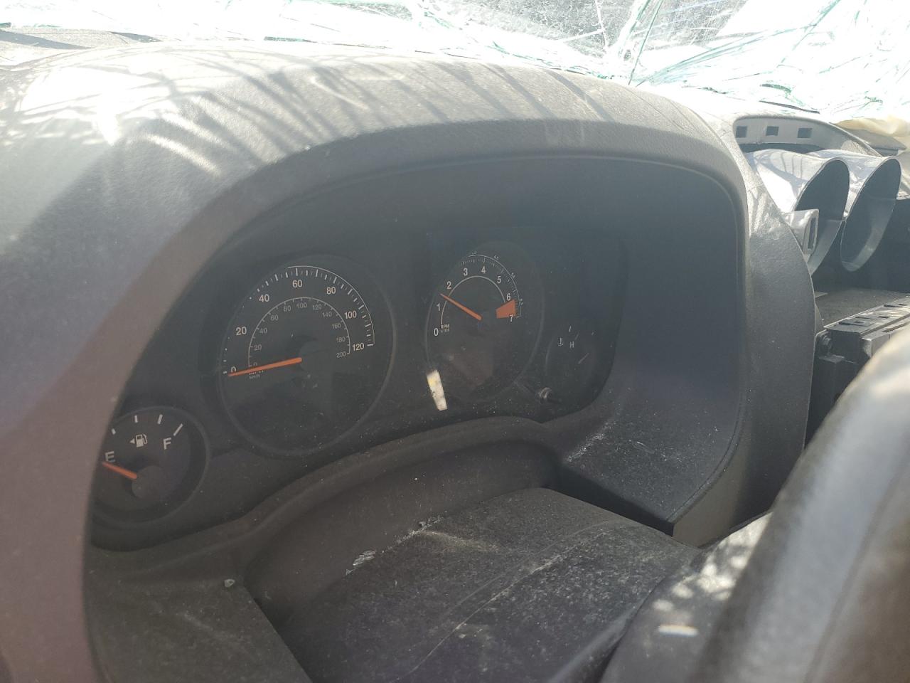 2014 Jeep Compass Sport VIN: 1C4NJDBB8ED591381 Lot: 82238435