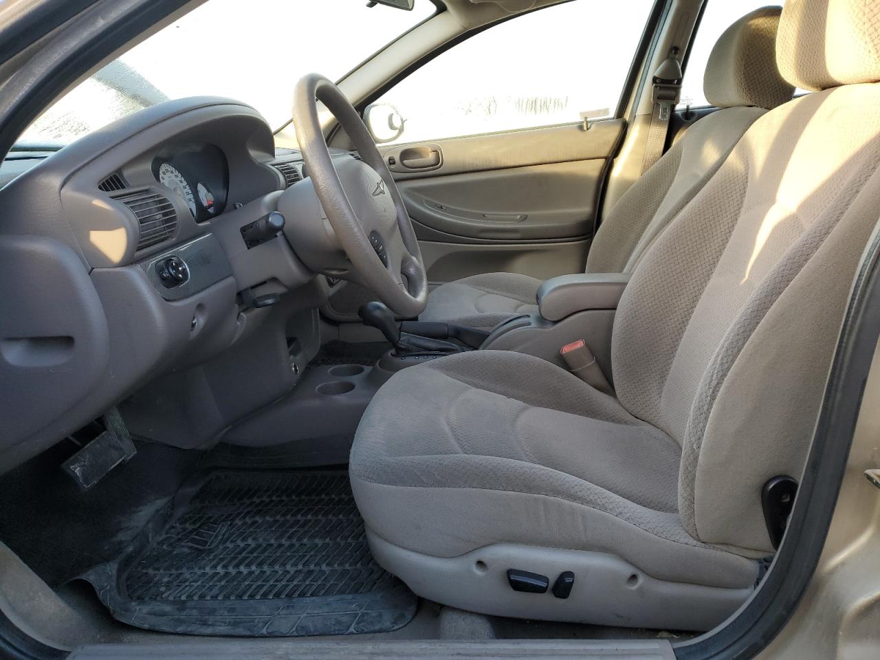 2004 Chrysler Sebring Lxi VIN: 1C3EL56R44N339471 Lot: 82242165