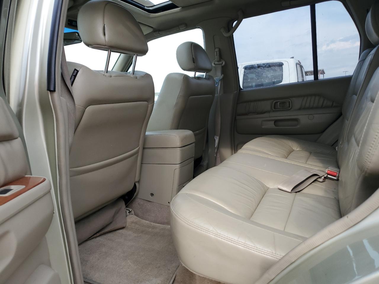 2001 Infiniti Qx4 VIN: JNRDR09Y81W219867 Lot: 87404325