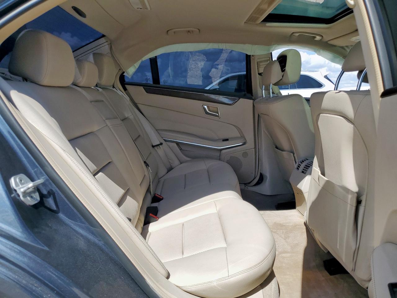 2016 Mercedes-Benz E 350 VIN: WDDHF5KB9GB252024 Lot: 85761475