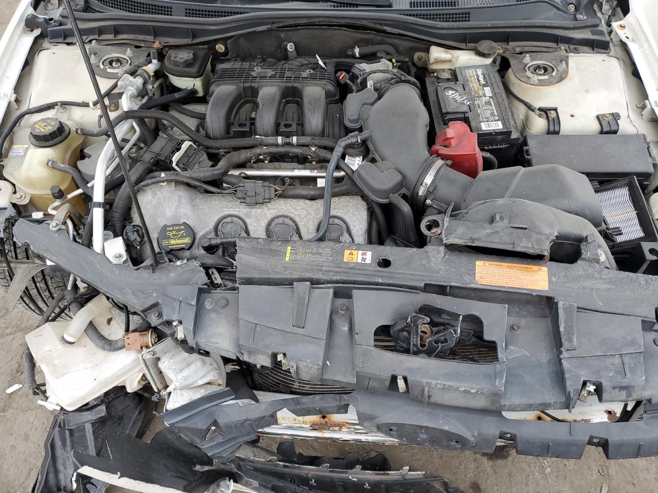 2011 Ford Fusion Sport VIN: 3FAHP0DC8BR340184 Lot: 82498665