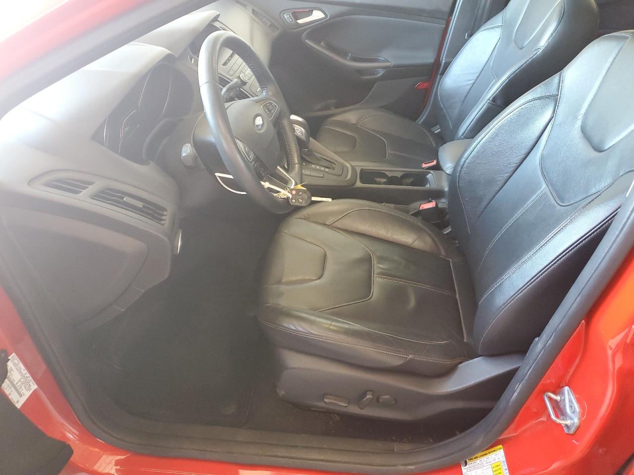 2015 Ford Focus Se VIN: 1FADP3K21FL361098 Lot: 85755015