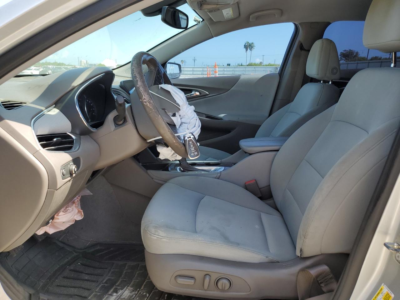 2017 Chevrolet Malibu Lt VIN: 1G1ZE5ST9HF108423 Lot: 82695765