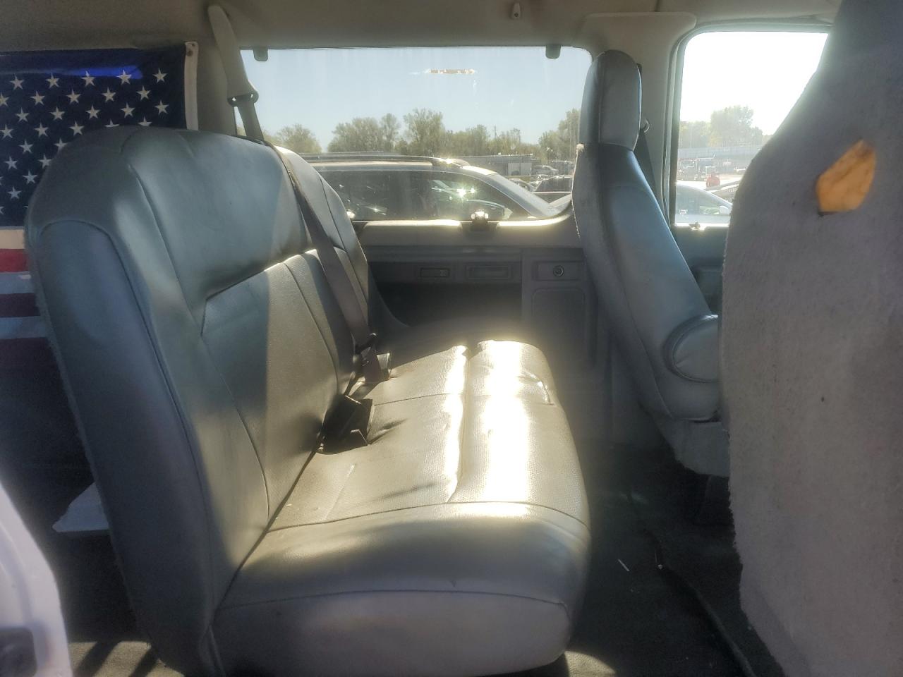 2009 Ford Econoline E350 Super Duty Wagon VIN: 1FBNE31L29DA49907 Lot: 89527665