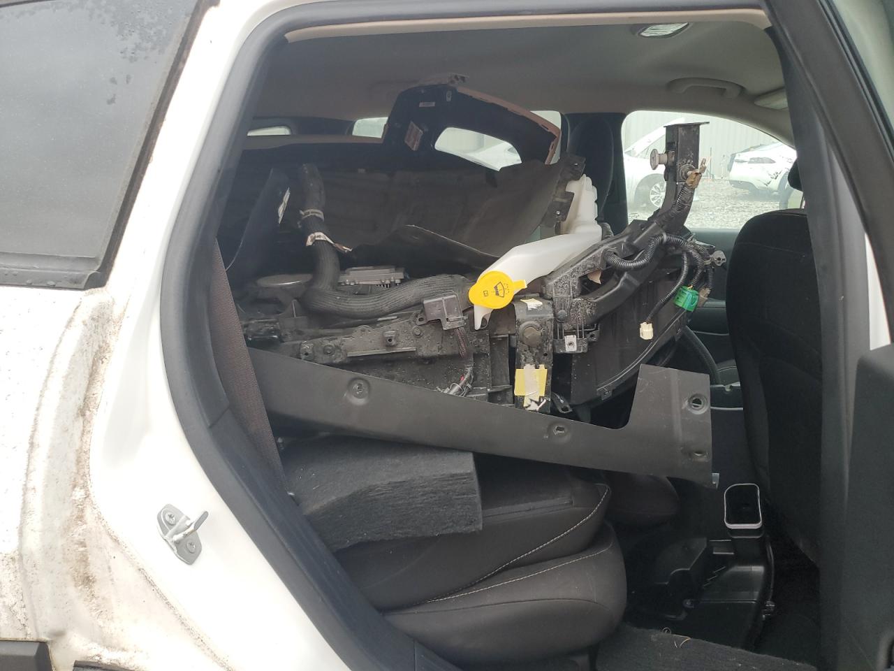 2016 Jeep Cherokee Sport VIN: 1C4PJLAB8GW216750 Lot: 85353105