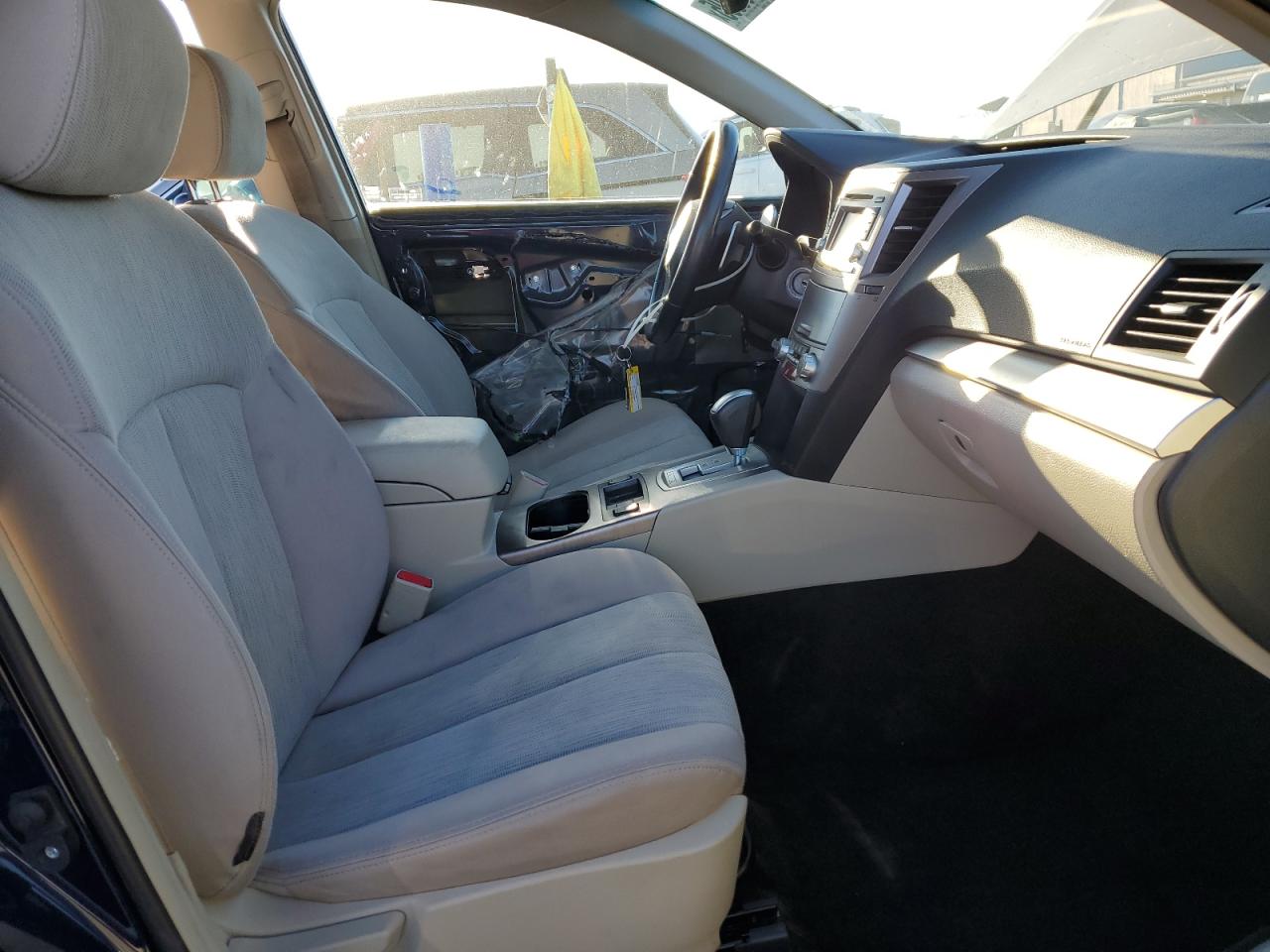 2014 Subaru Outback 2.5I Premium VIN: 4S4BRBCC2E3279436 Lot: 84965395