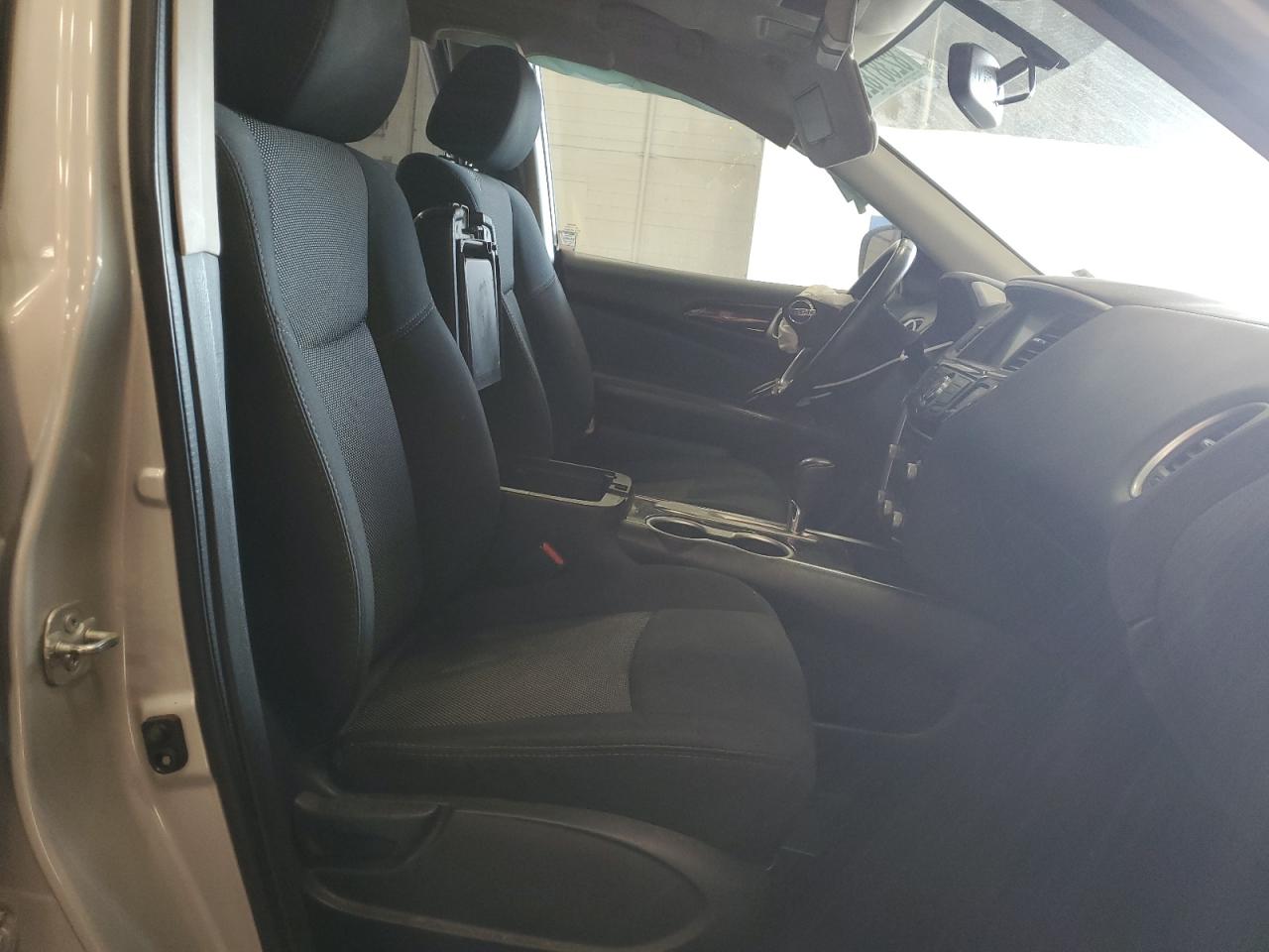 2018 Nissan Pathfinder S VIN: 5N1DR2MN6JC634109 Lot: 82381825